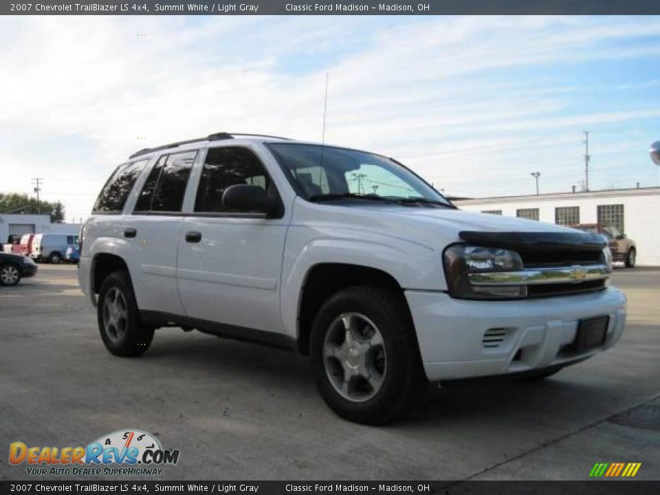 2007 Chevrolet TrailBlazer LS 4x4 Summit White / Light Gray Photo #3