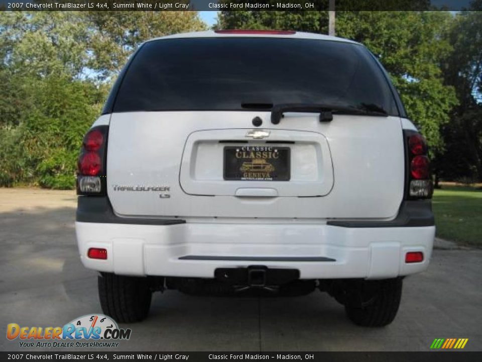 2007 Chevrolet TrailBlazer LS 4x4 Summit White / Light Gray Photo #4