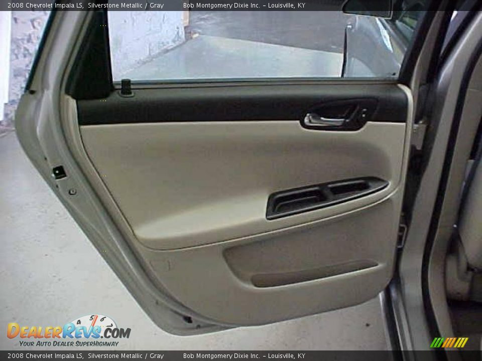 2008 Chevrolet Impala LS Silverstone Metallic / Gray Photo #16