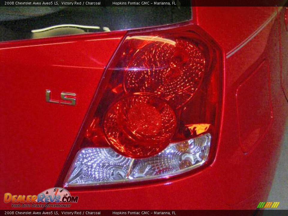 2008 Chevrolet Aveo Aveo5 LS Victory Red / Charcoal Photo #18