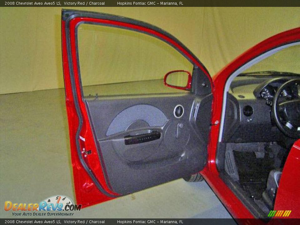 2008 Chevrolet Aveo Aveo5 LS Victory Red / Charcoal Photo #23
