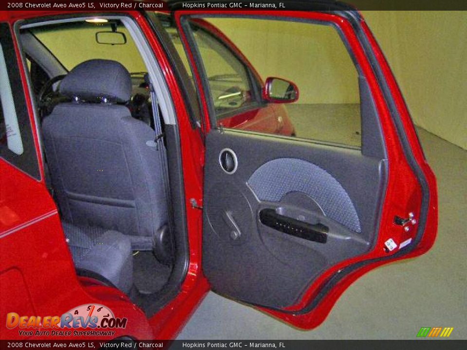 2008 Chevrolet Aveo Aveo5 LS Victory Red / Charcoal Photo #26