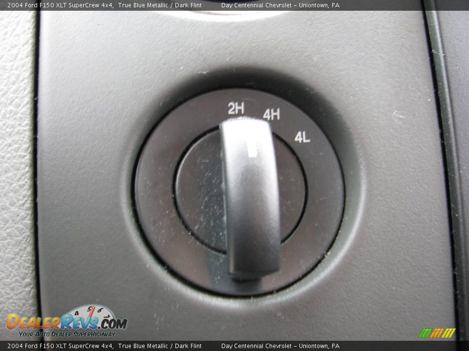 2004 Ford F150 XLT SuperCrew 4x4 True Blue Metallic / Dark Flint Photo #9