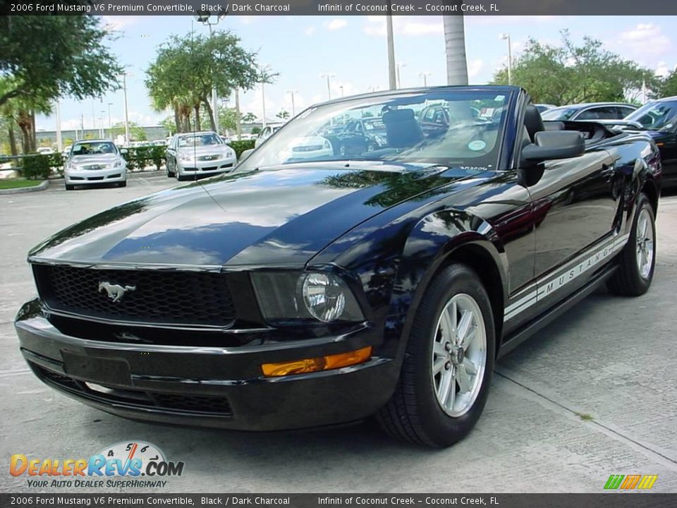 2006 Ford Mustang V6 Premium Convertible Black / Dark Charcoal Photo #2