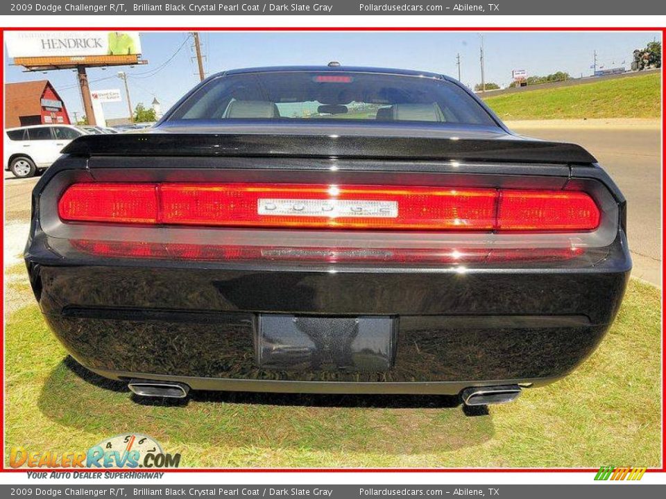 2009 Dodge Challenger R/T Brilliant Black Crystal Pearl Coat / Dark Slate Gray Photo #4