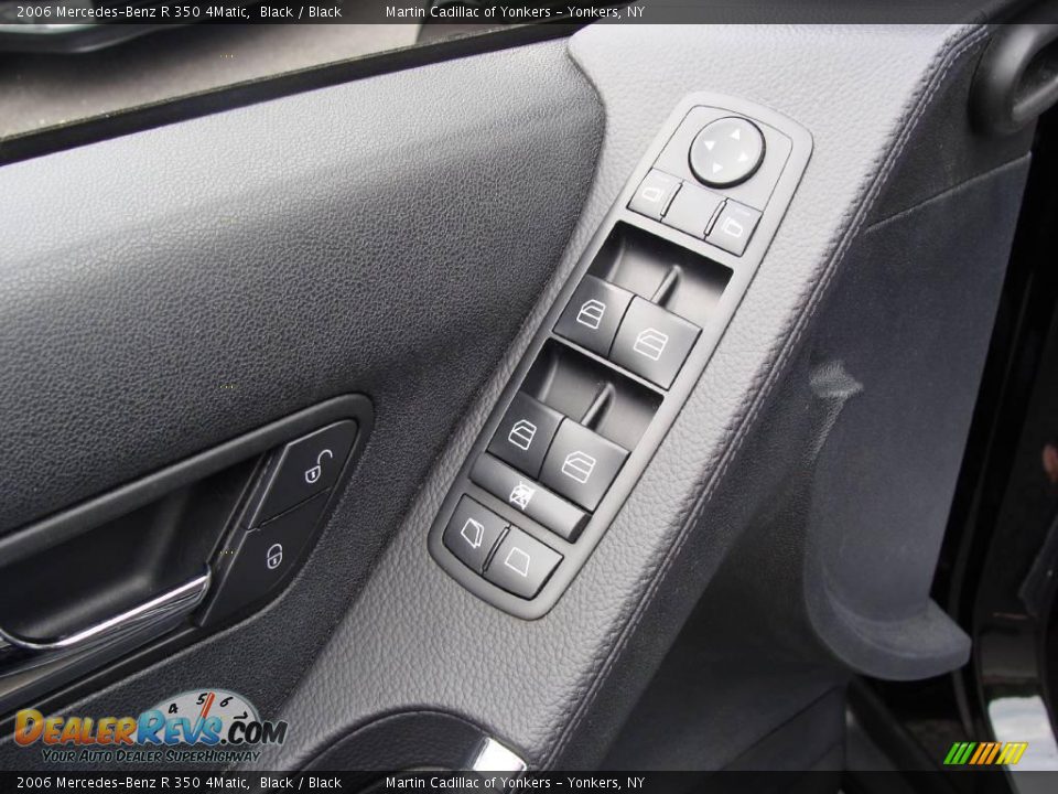 2006 Mercedes-Benz R 350 4Matic Black / Black Photo #12