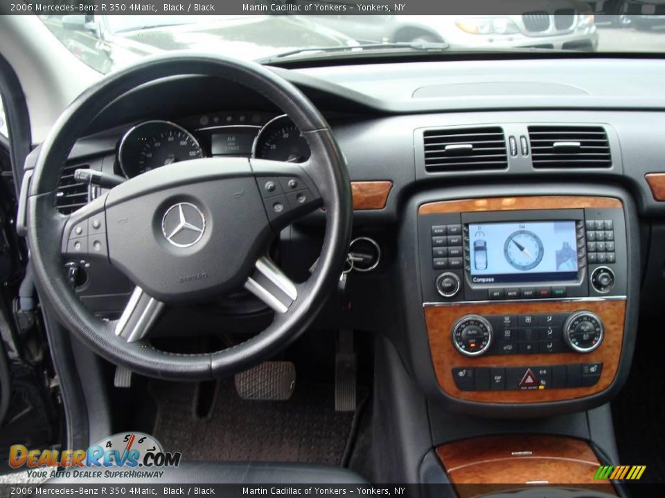 2006 Mercedes-Benz R 350 4Matic Black / Black Photo #22
