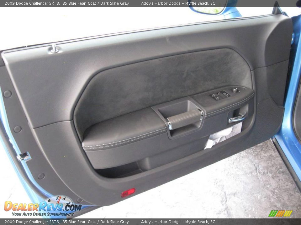 2009 Dodge Challenger SRT8 B5 Blue Pearl Coat / Dark Slate Gray Photo #15