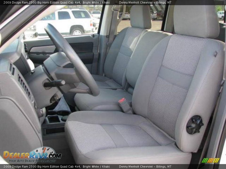 2009 Dodge Ram 2500 Big Horn Edition Quad Cab 4x4 Bright White / Khaki Photo #14
