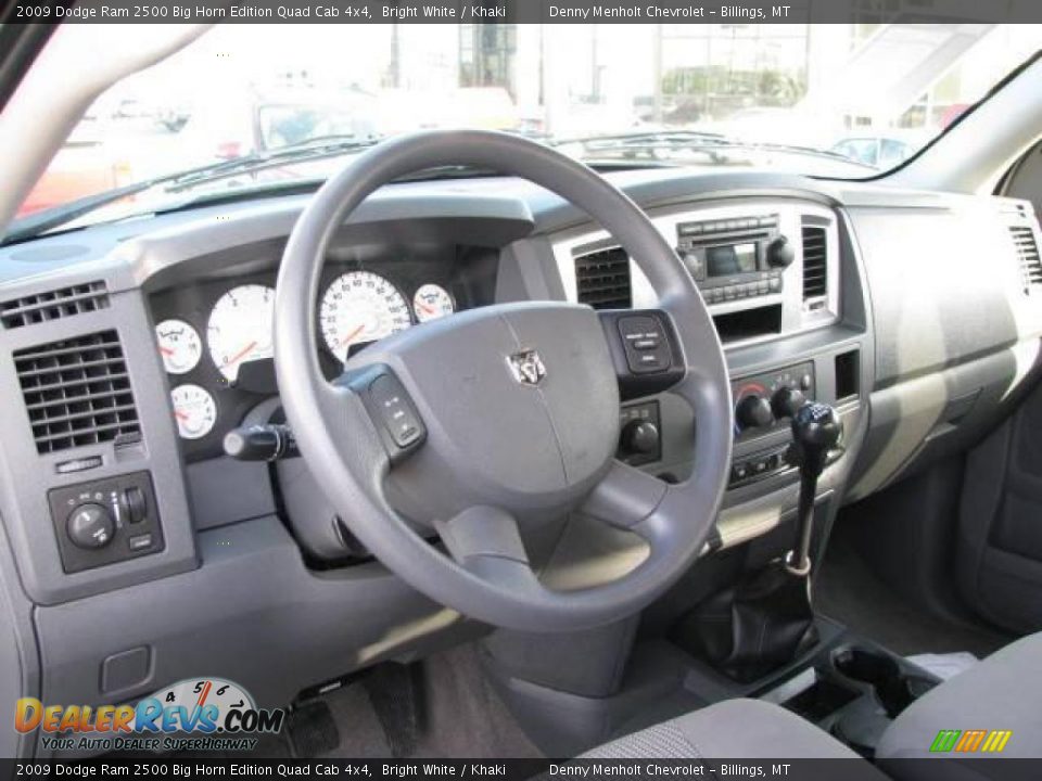 2009 Dodge Ram 2500 Big Horn Edition Quad Cab 4x4 Bright White / Khaki Photo #15
