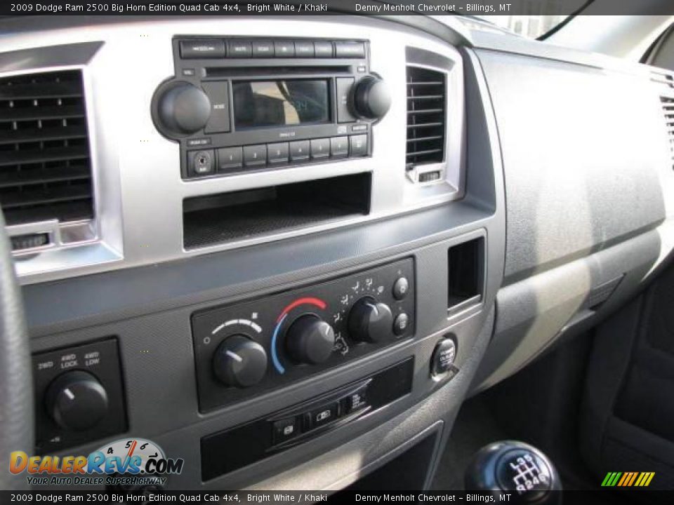2009 Dodge Ram 2500 Big Horn Edition Quad Cab 4x4 Bright White / Khaki Photo #16