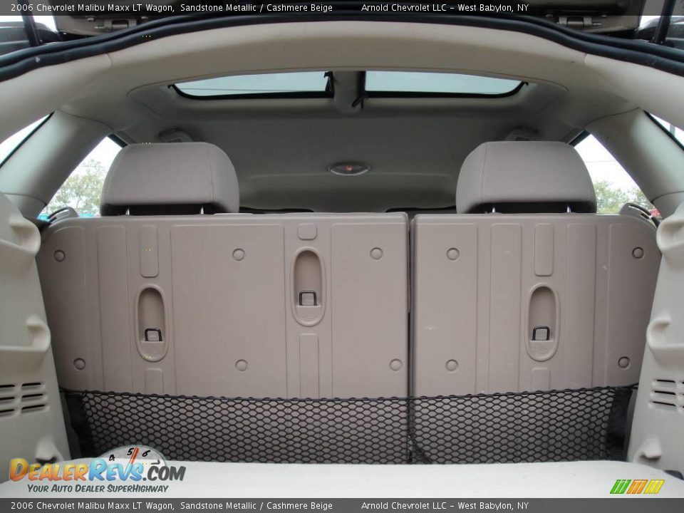 2006 Chevrolet Malibu Maxx LT Wagon Sandstone Metallic / Cashmere Beige Photo #7