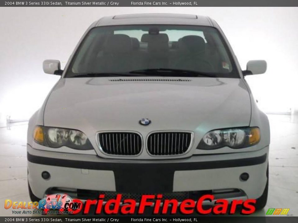 2004 BMW 3 Series 330i Sedan Titanium Silver Metallic / Grey Photo #5