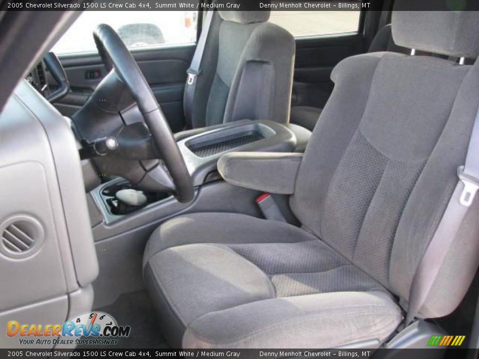 2005 Chevrolet Silverado 1500 LS Crew Cab 4x4 Summit White / Medium Gray Photo #13
