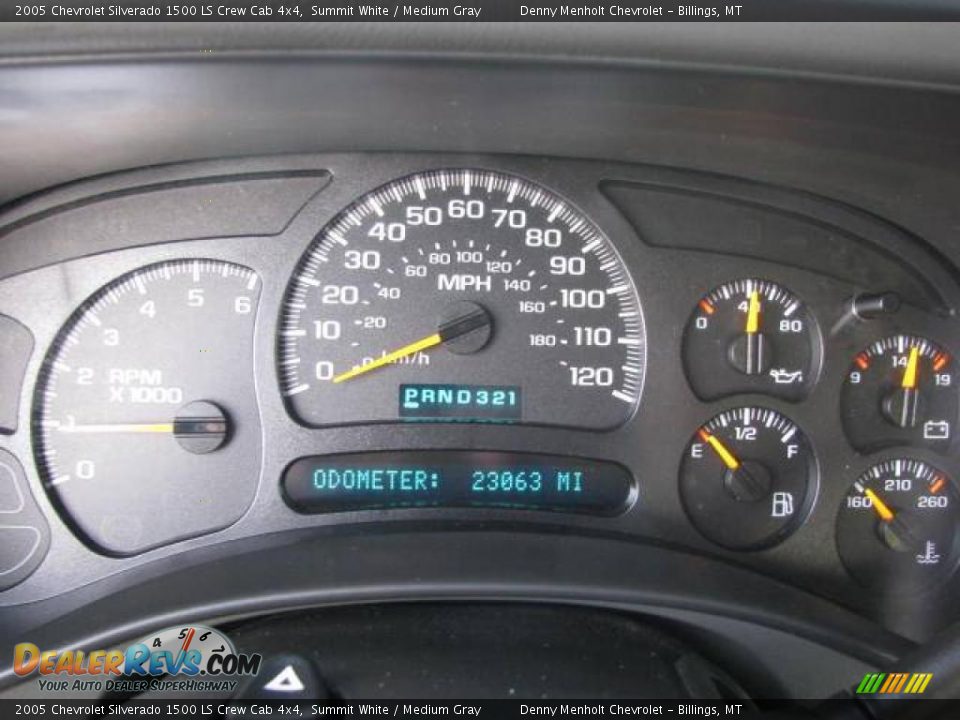 2005 Chevrolet Silverado 1500 LS Crew Cab 4x4 Summit White / Medium Gray Photo #15