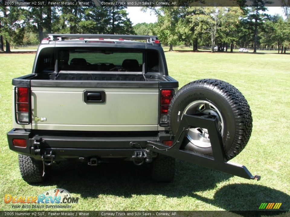 2005 Hummer H2 SUT Pewter Metallic / Wheat Photo #7