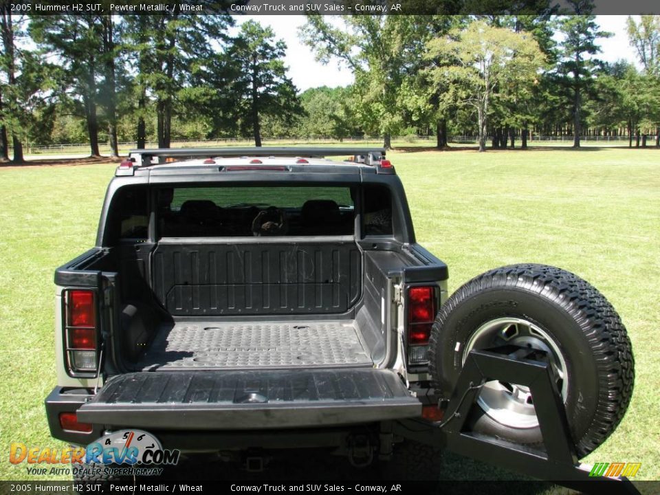 2005 Hummer H2 SUT Pewter Metallic / Wheat Photo #8