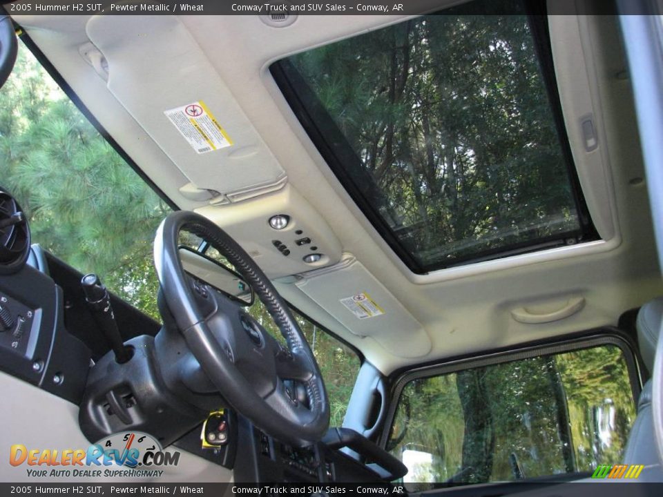 2005 Hummer H2 SUT Pewter Metallic / Wheat Photo #17