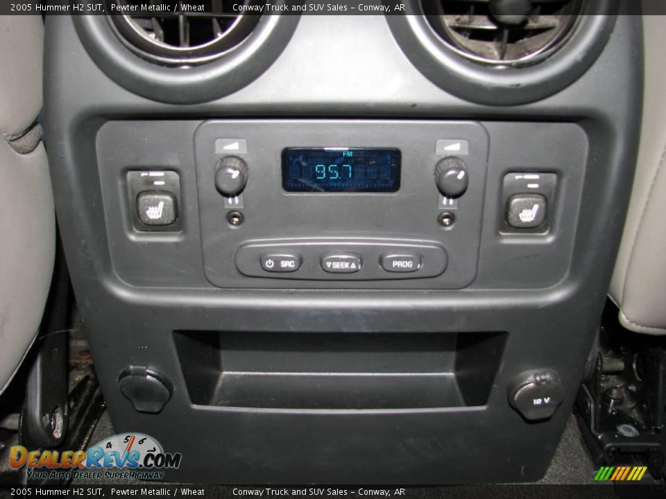 2005 Hummer H2 SUT Pewter Metallic / Wheat Photo #22