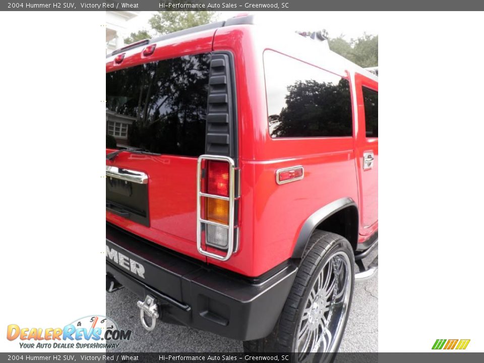 2004 Hummer H2 SUV Victory Red / Wheat Photo #22