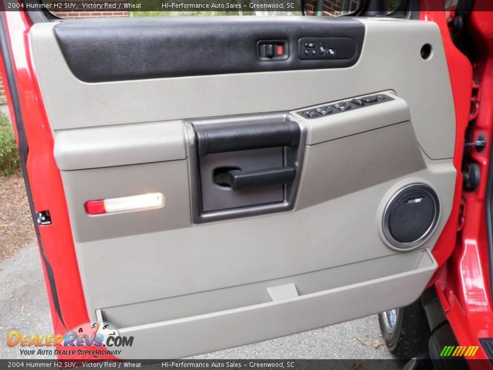 2004 Hummer H2 SUV Victory Red / Wheat Photo #33