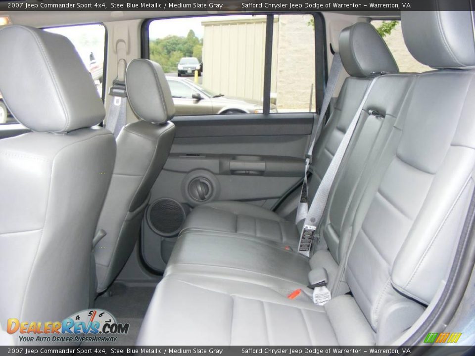 2007 Jeep Commander Sport 4x4 Steel Blue Metallic / Medium Slate Gray Photo #17