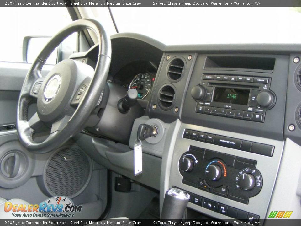2007 Jeep Commander Sport 4x4 Steel Blue Metallic / Medium Slate Gray Photo #22