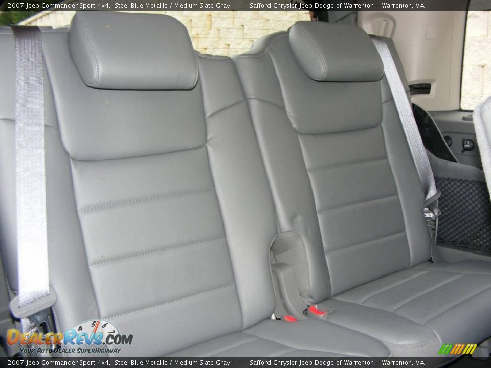 2007 Jeep Commander Sport 4x4 Steel Blue Metallic / Medium Slate Gray Photo #28