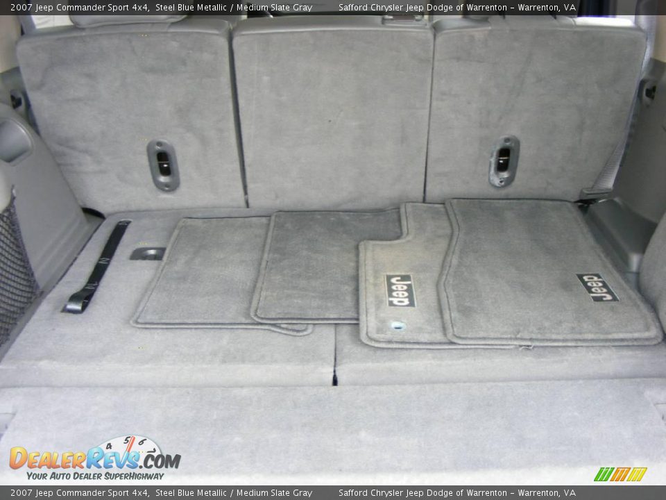 2007 Jeep Commander Sport 4x4 Steel Blue Metallic / Medium Slate Gray Photo #29