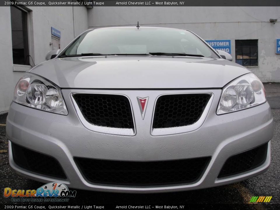 2009 Pontiac G6 Coupe Quicksilver Metallic / Light Taupe Photo #2
