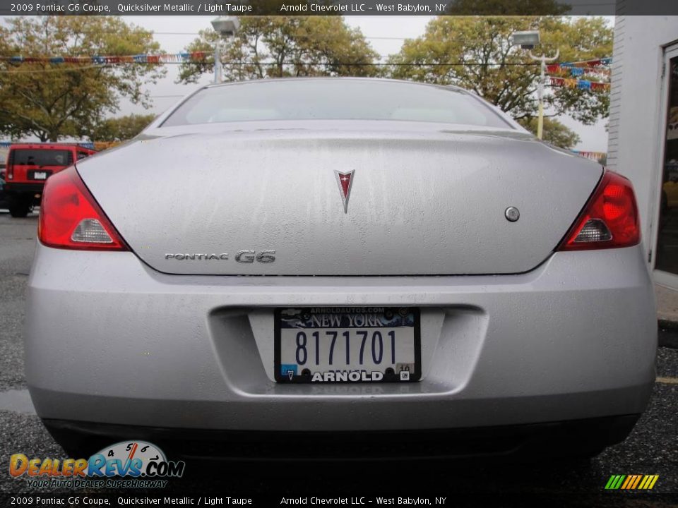 2009 Pontiac G6 Coupe Quicksilver Metallic / Light Taupe Photo #5