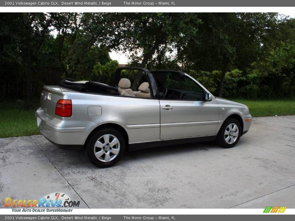 2001 Volkswagen Cabrio GLX Desert Wind Metallic / Beige Photo #22