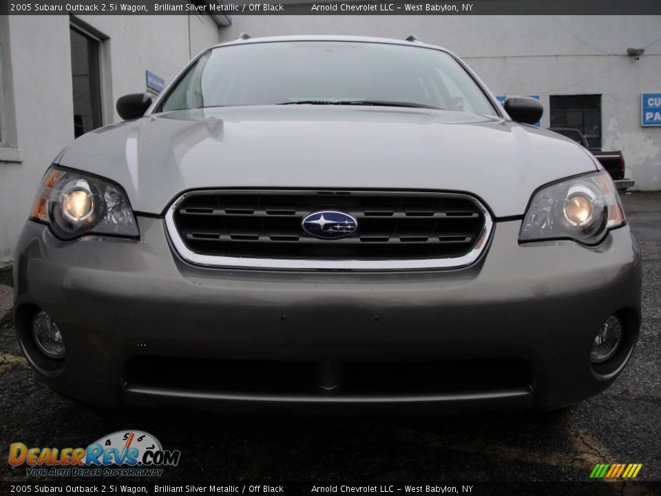 2005 Subaru Outback 2.5i Wagon Brilliant Silver Metallic / Off Black Photo #2