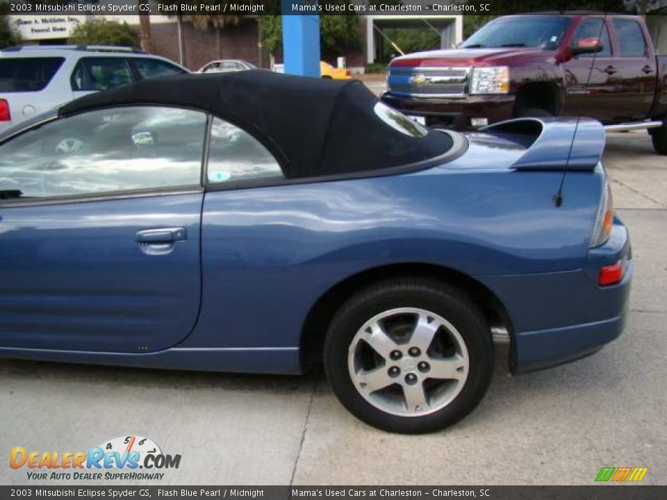 2003 Mitsubishi Eclipse Spyder GS Flash Blue Pearl / Midnight Photo #23