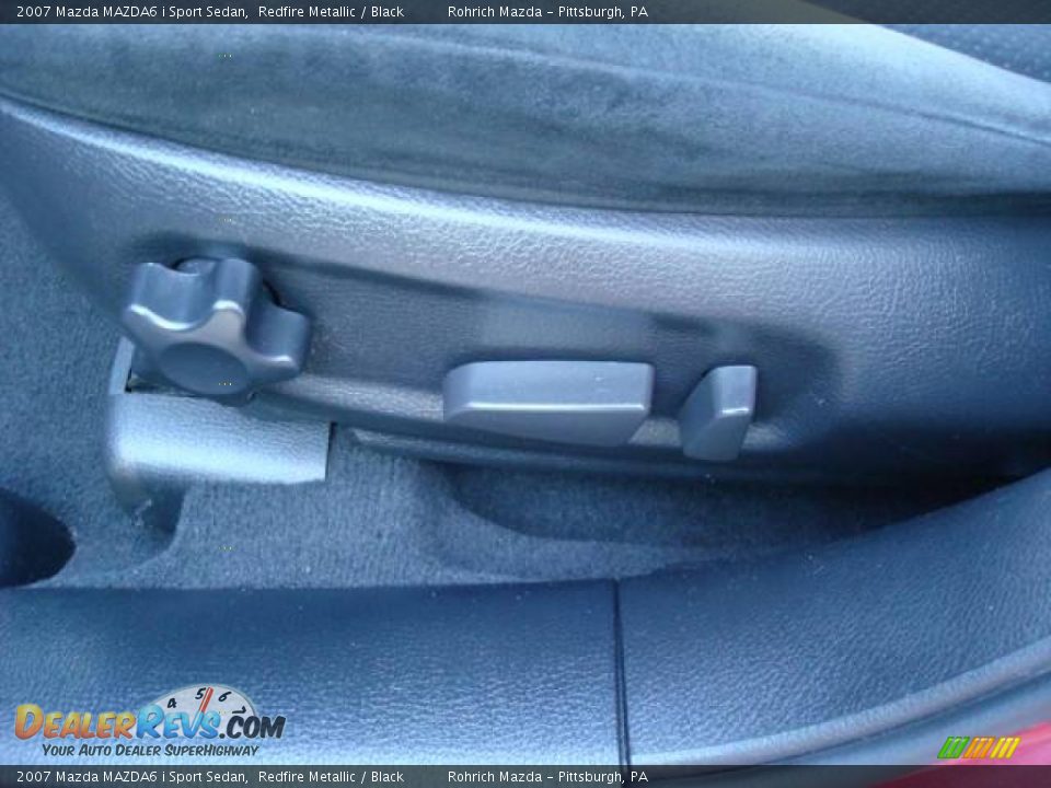 2007 Mazda MAZDA6 i Sport Sedan Redfire Metallic / Black Photo #15