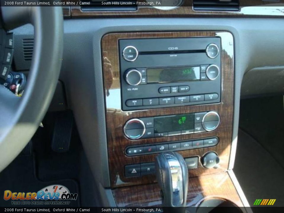 2008 Ford Taurus Limited Oxford White / Camel Photo #13