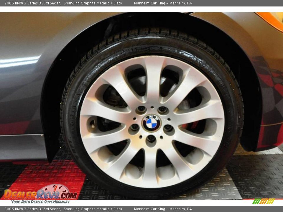 2006 BMW 3 Series 325xi Sedan Sparkling Graphite Metallic / Black Photo #18