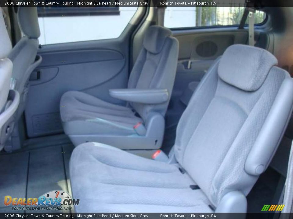 2006 Chrysler Town & Country Touring Midnight Blue Pearl / Medium Slate Gray Photo #11