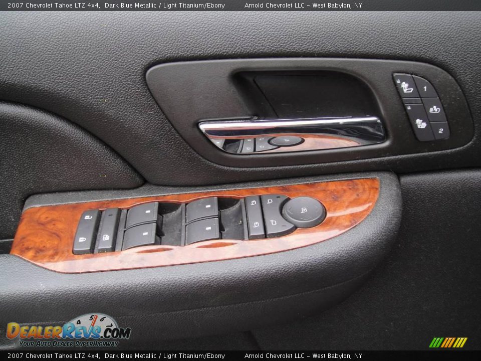 2007 Chevrolet Tahoe LTZ 4x4 Dark Blue Metallic / Light Titanium/Ebony Photo #8
