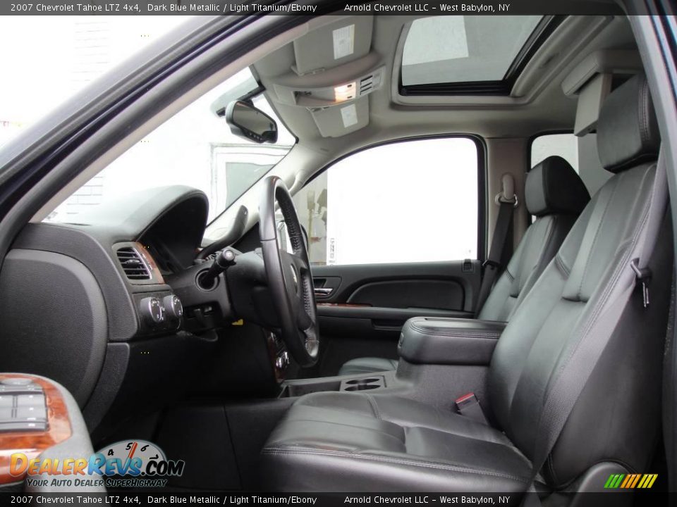 2007 Chevrolet Tahoe LTZ 4x4 Dark Blue Metallic / Light Titanium/Ebony Photo #11