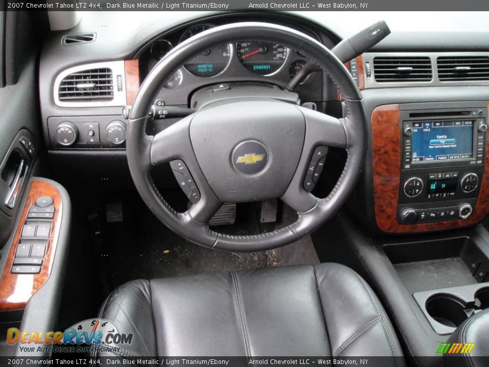 2007 Chevrolet Tahoe LTZ 4x4 Dark Blue Metallic / Light Titanium/Ebony Photo #12