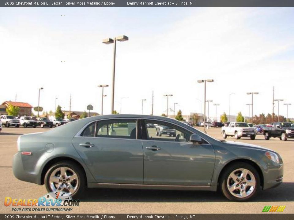 2009 Chevrolet Malibu LT Sedan Silver Moss Metallic / Ebony Photo #4