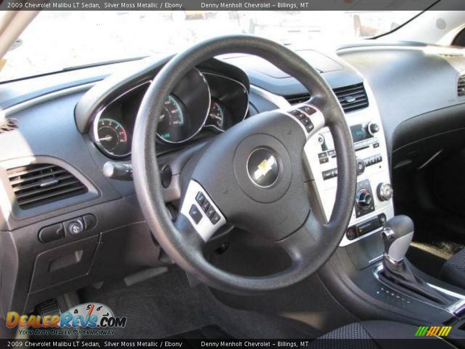 2009 Chevrolet Malibu LT Sedan Silver Moss Metallic / Ebony Photo #10