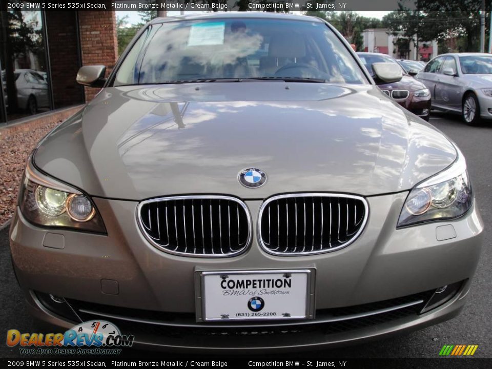 2009 BMW 5 Series 535xi Sedan Platinum Bronze Metallic / Cream Beige Photo #2