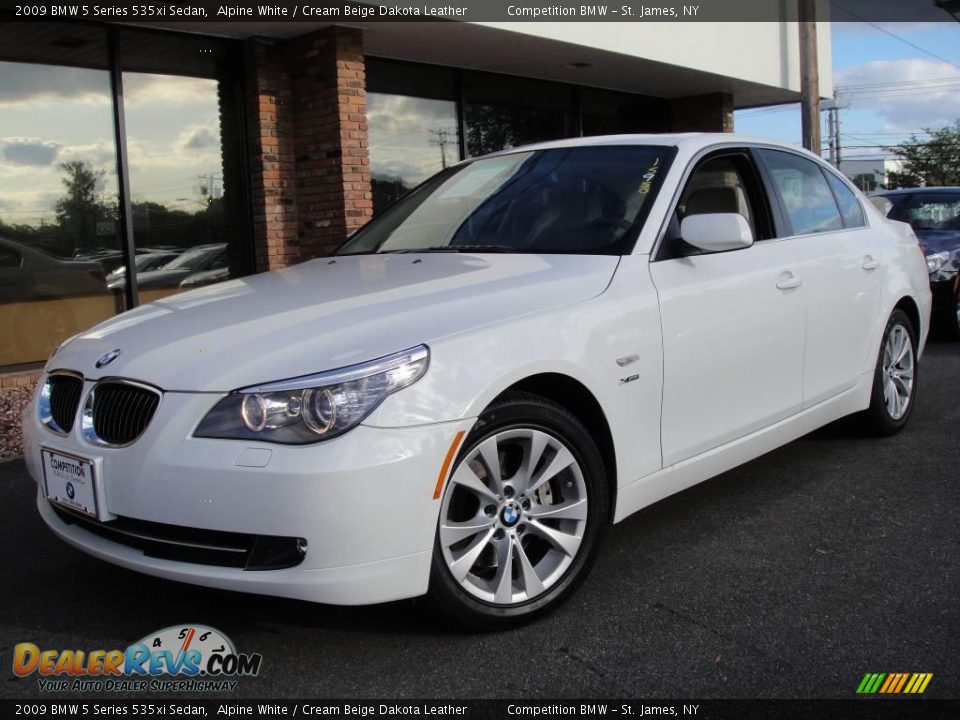 2009 BMW 5 Series 535xi Sedan Alpine White / Cream Beige Dakota Leather Photo #1
