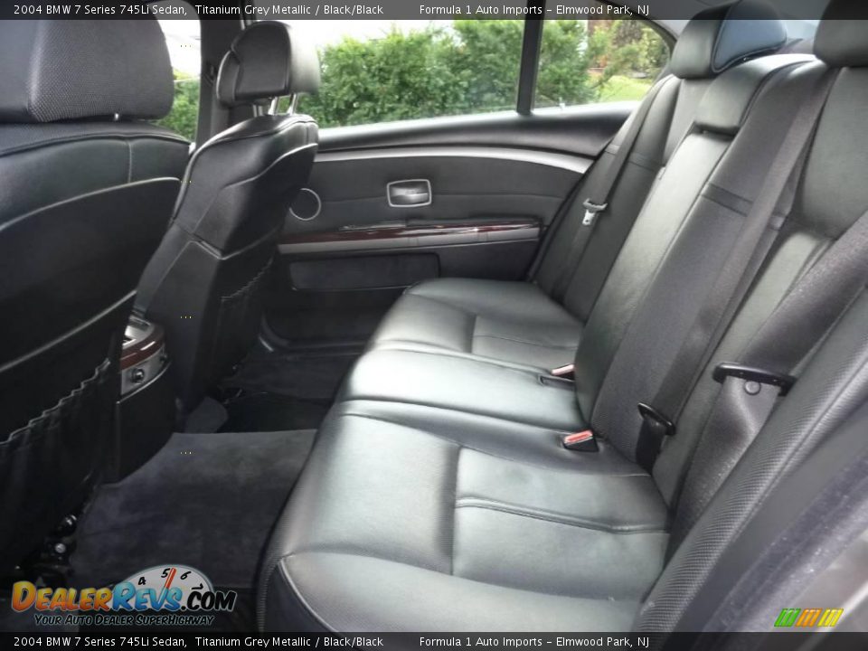 2004 BMW 7 Series 745Li Sedan Titanium Grey Metallic / Black/Black Photo #9