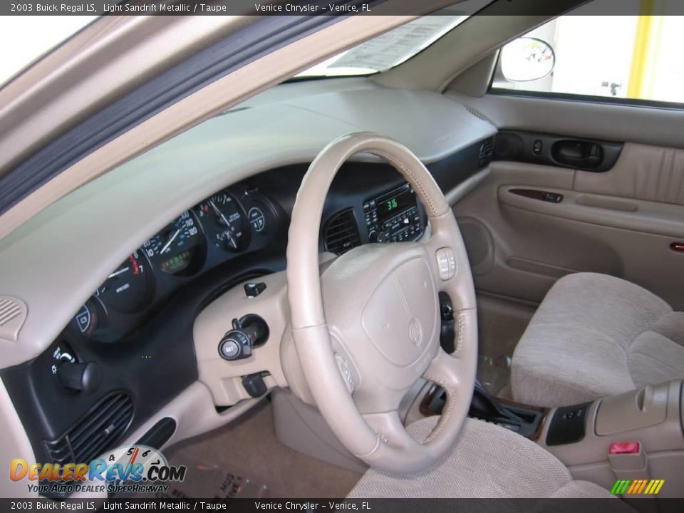 2003 Buick Regal LS Light Sandrift Metallic / Taupe Photo #5
