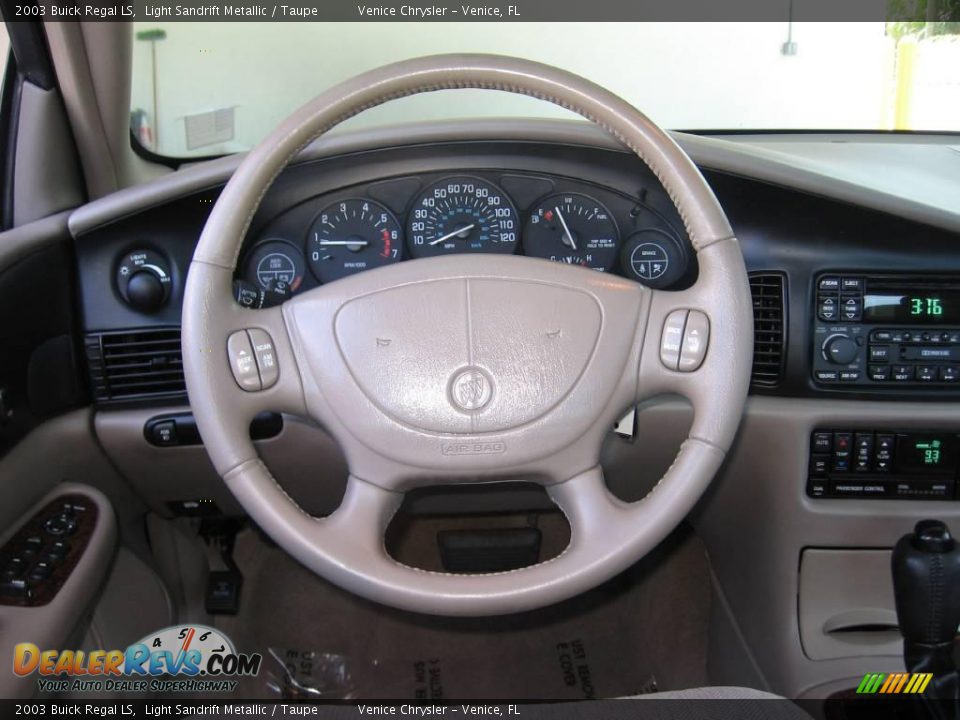 2003 Buick Regal LS Light Sandrift Metallic / Taupe Photo #7