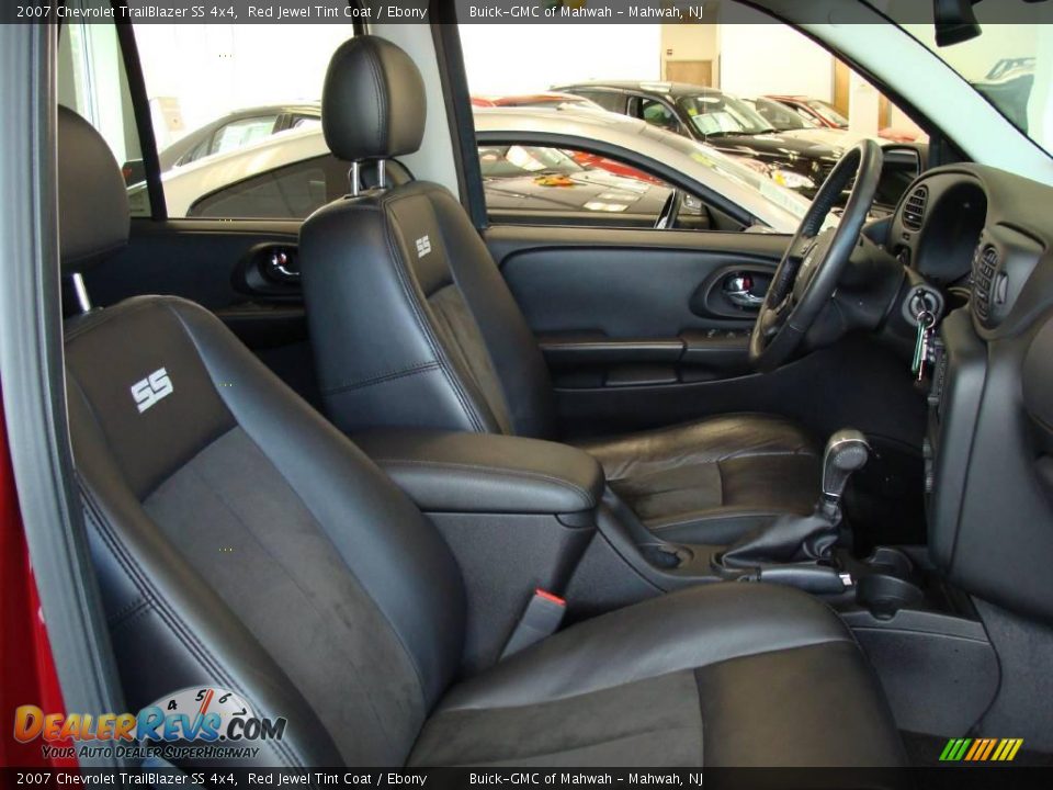 2007 Chevrolet TrailBlazer SS 4x4 Red Jewel Tint Coat / Ebony Photo #17