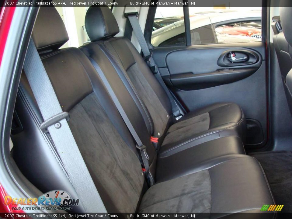 2007 Chevrolet TrailBlazer SS 4x4 Red Jewel Tint Coat / Ebony Photo #18